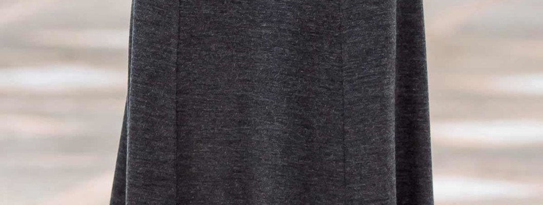 Stay Fashionable with Pull-On Skirts: A Guide Stay Fashionable with Pull-On Skirts: A Guide
