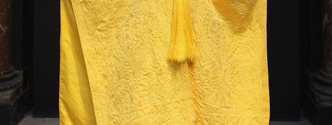 The History and Significance of Silk in Fashion