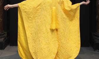 The History and Significance of Silk in Fashion The History and Significance of Silk in Fashion