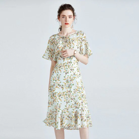 Short Sleeve Women Mulberry Silk Dress Elegant Waist Thin Ruffle Skirt