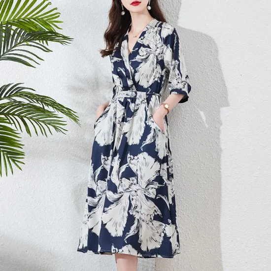 Printed Mulberry Silk Women Dress Fashion Plus Size Mid-Length Skirt Printed Mulberry Silk Women Dress Fashion Plus Size Mid-Length Skirt